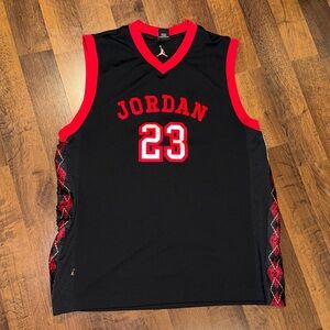 Michael Jordan Black and Red 23 jersey men’s size XL